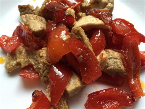 Ingredienti per le costolette di maiale con papaccelle e patate