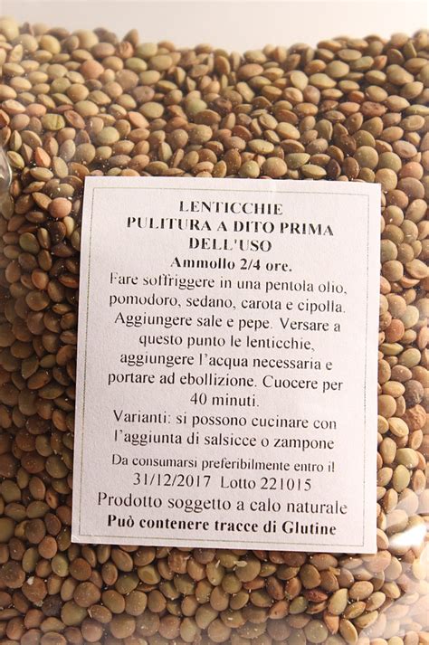 Campo di lenticchie biologiche