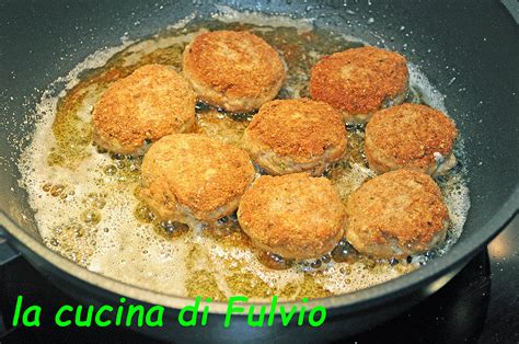 Polpette dorate in padella