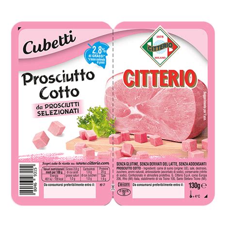 Cubetti di scamorza e prosciutto cotto per il ripieno