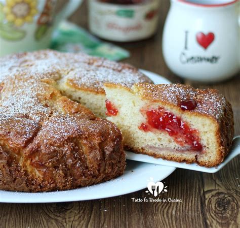 Torta soffice ricotta e marmellata