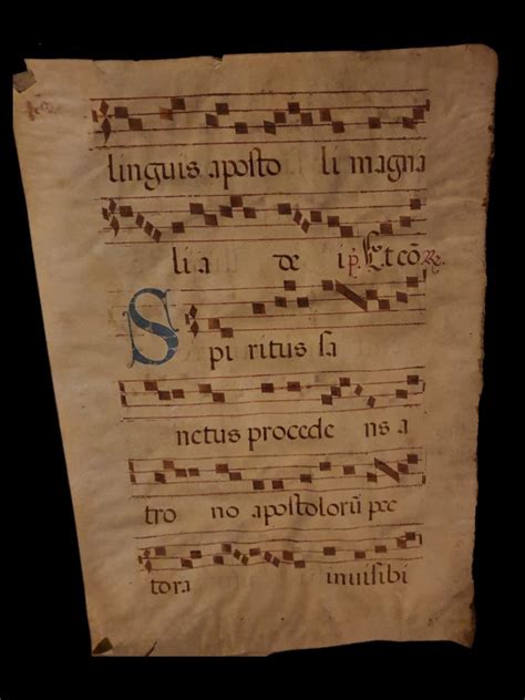 Manoscritto medievale con notazione musicale