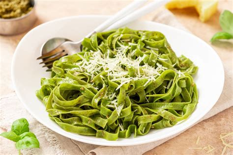 Impasto per tagliatelle verdi con spinaci