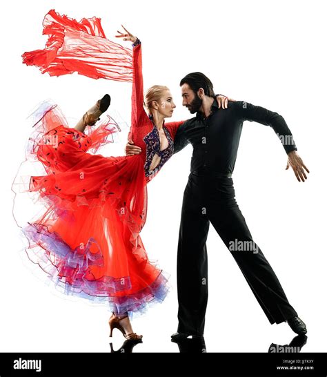 Ballerini di salsa in movimento