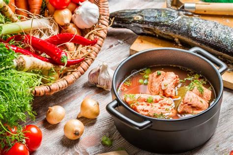 Ingredienti freschi per zuppa