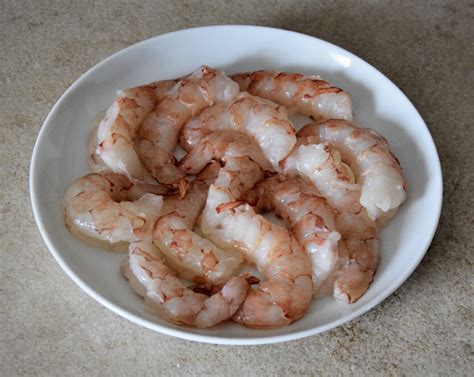 gamberoni freschi sgusciati