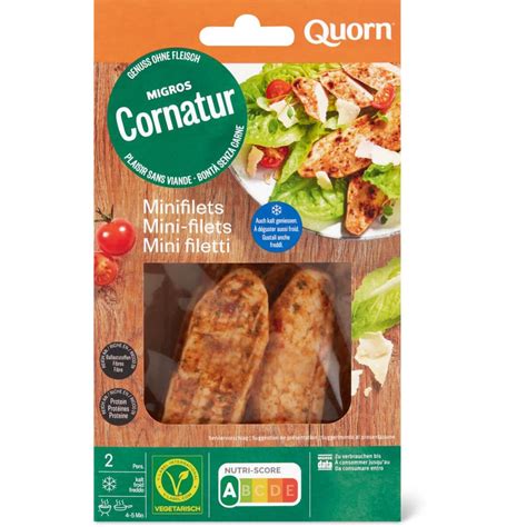 Immagine di diversi prodotti Quorn: cubetti, filetti, macinato