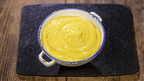 Crema pasticcera vegana in coppetta