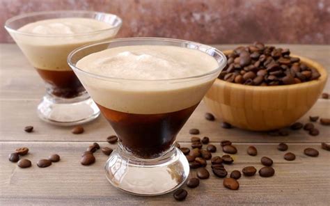 Ingredienti per il Caffè Brasiliano Shakerato