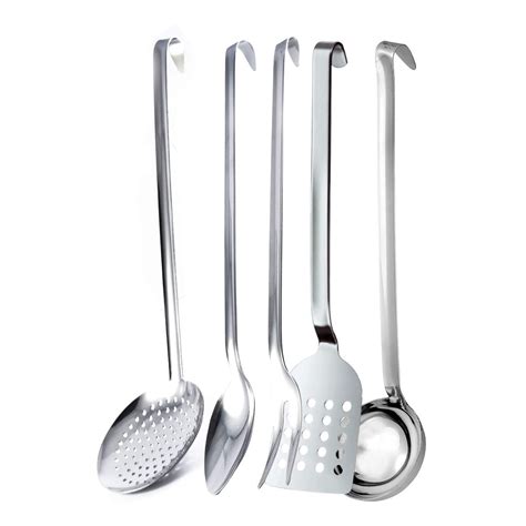 Set di utensili da cucina per preparare rustici
