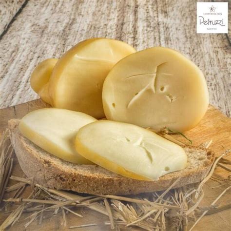 Scamorza affumicata grattugiata