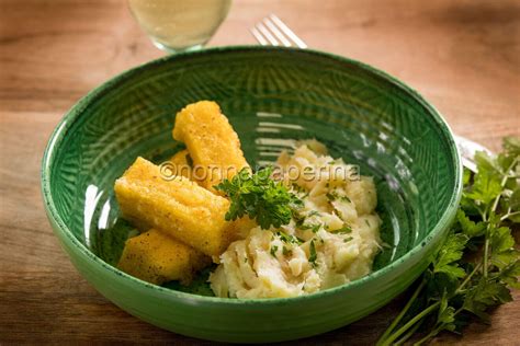 Piatto di polenta con baccalà