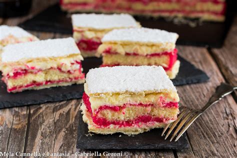 Torta diplomatica decorata