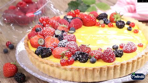 Crostata con frutti rossi misti