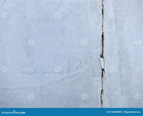 Crepa in una parete di siporex