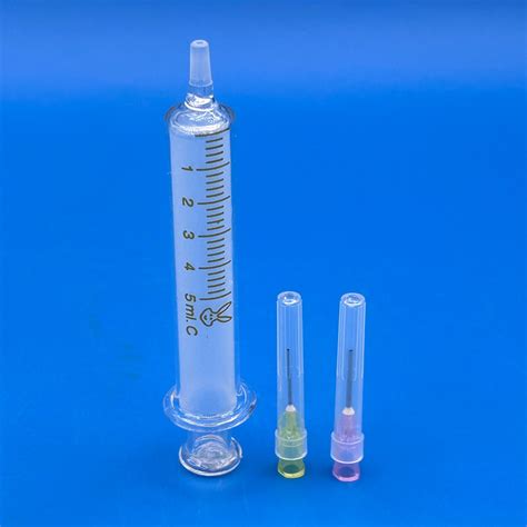 Siringa dosatrice per farmaci pediatrici