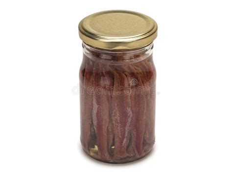 Acciughe sott'olio in un barattolo di vetro