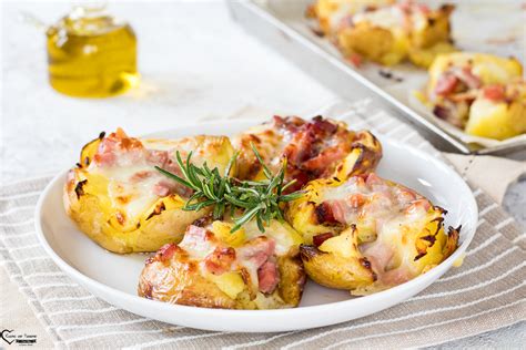 patate al forno con ripieno di tonno