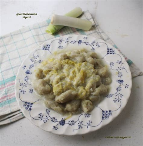 Gnocchi fatti in casa con crema di porri