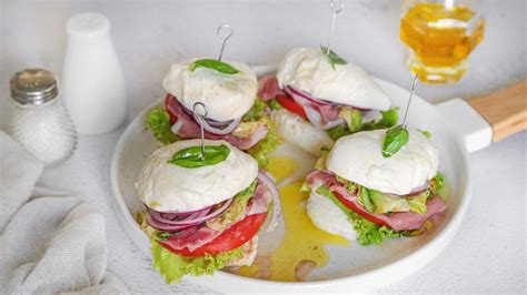 Hamburger ripieno di mozzarella