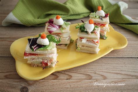 varietà di tramezzini colorati