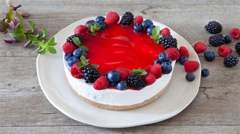 Cheesecake vegana con frutta