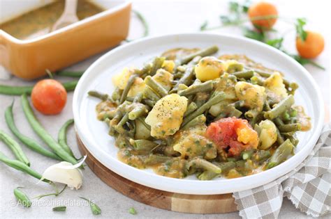 Piatto di fagiolini cornetti in salsa