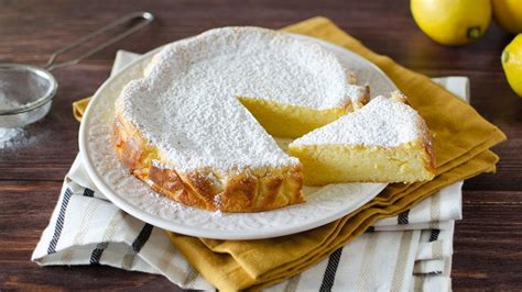 Torta ricotta senza farina al limone