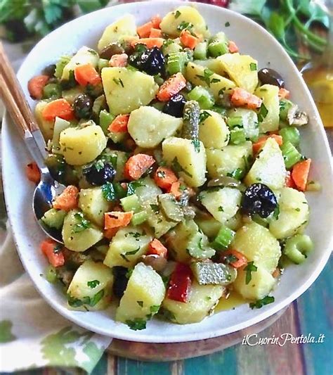 Diverse versioni di insalata di patate