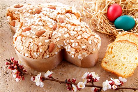 taglio colomba pasquale