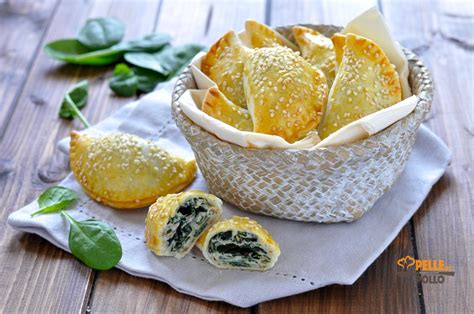 panzerotti con ricotta e spinaci