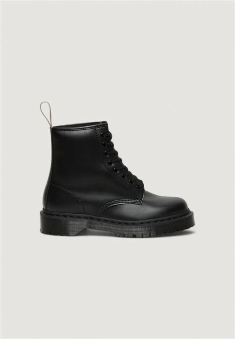 Anfibi Dr. Martens Vegan 1460 neri