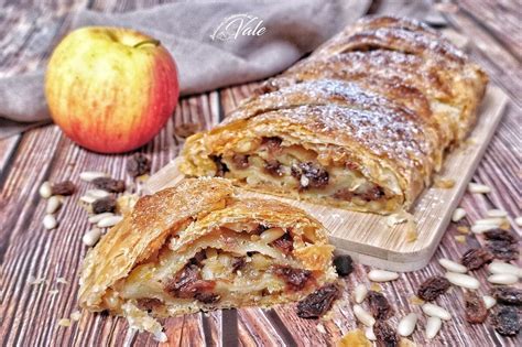 Strudel di mele in cottura