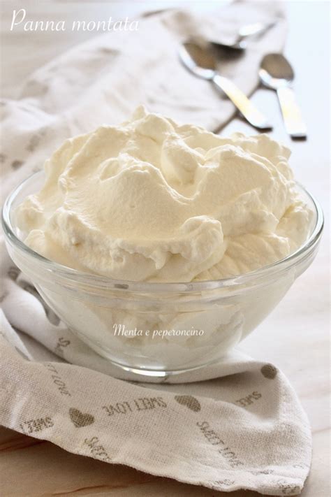 Diagramma comparativo: struttura con albumi montati vs struttura con panna montata