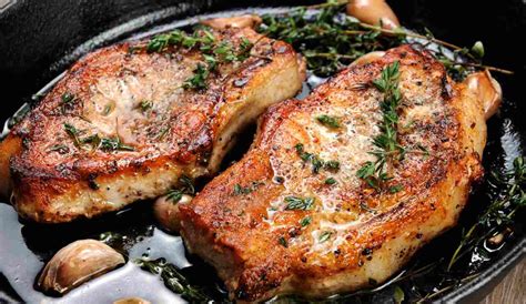 Bistecca di maiale in padella