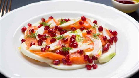 Carpaccio di salmone affumicato con finocchi e arancia