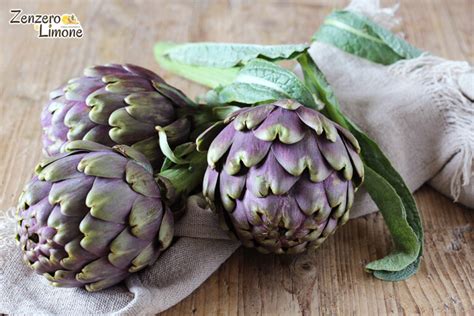 Carciofi romaneschi freschi