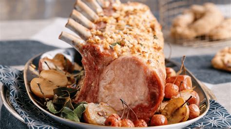 Ingredienti per la preparazione del carré di maiale affumicato