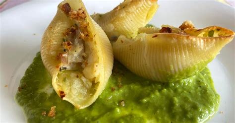 conchiglioni ripieni con baccalà