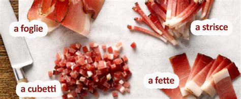 Speck croccante tagliato a cubetti