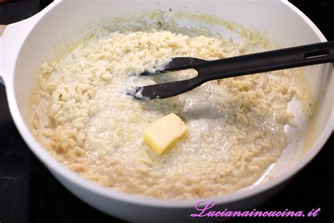 Manteca del risotto con una noce di burro