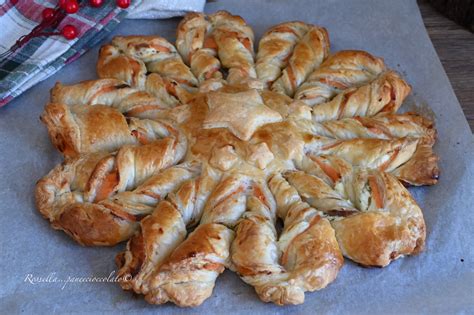 Stella di pasta sfoglia con salmone e Philadelphia