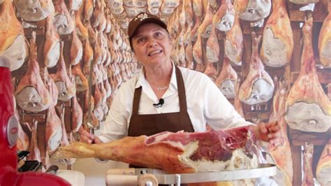 postazione di taglio prosciutto
