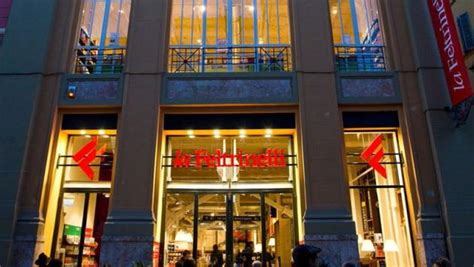 Libreria Feltrinelli Parma Via Farini