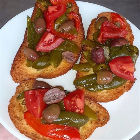 peperoni olive bruschetta