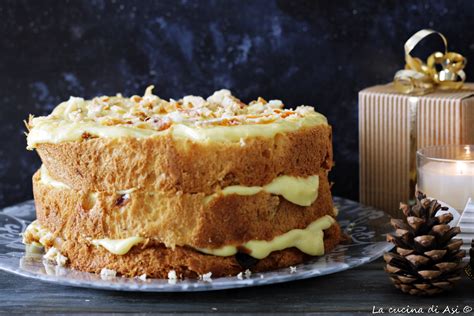 Torta di panettone a strati