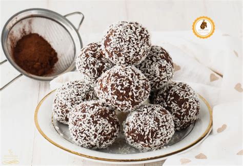 palline di ricotta e cacao ricoperte di cocco