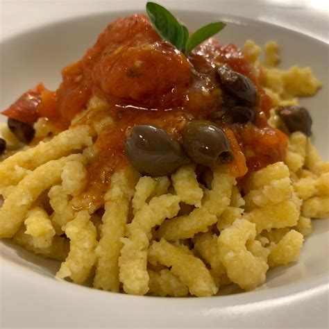 Passatelli asciutti con sugo di pesce