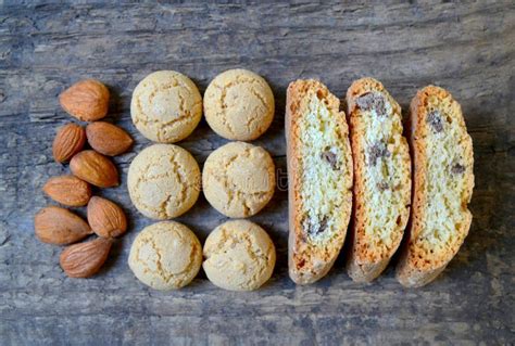 Un assortimento di biscotti tradizionali italiani