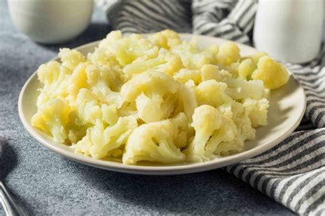 Cavolfiore fresco pronto per la cottura